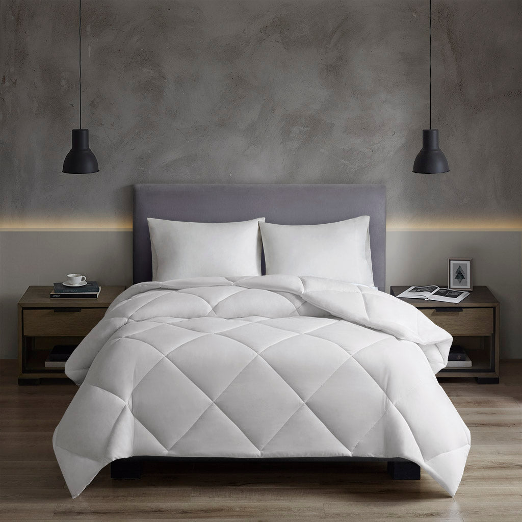 Microfiber with HeiQ Smart Temp Cotton Down Alternative Featherless Comforter