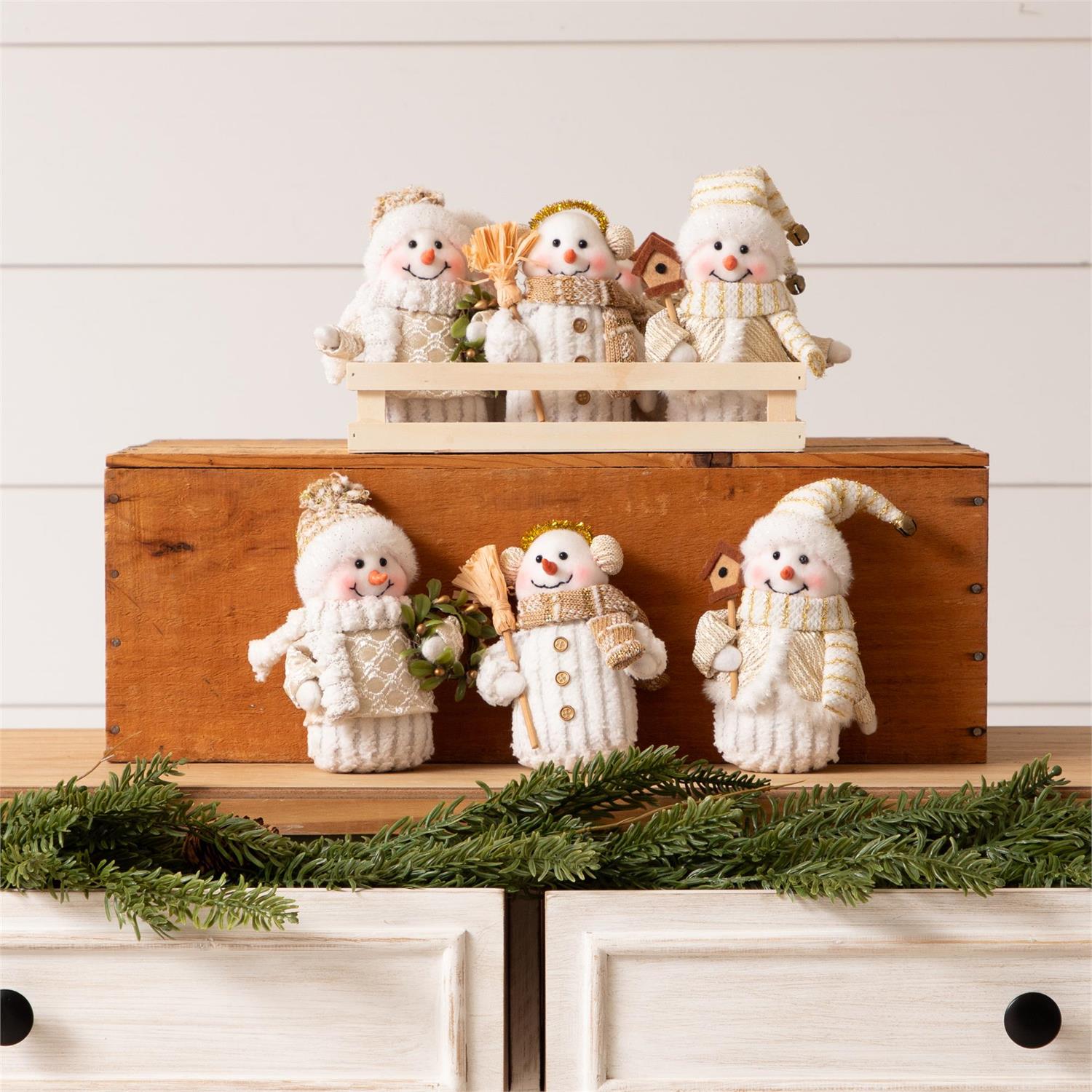 Crate Of 9 - White Snowmen