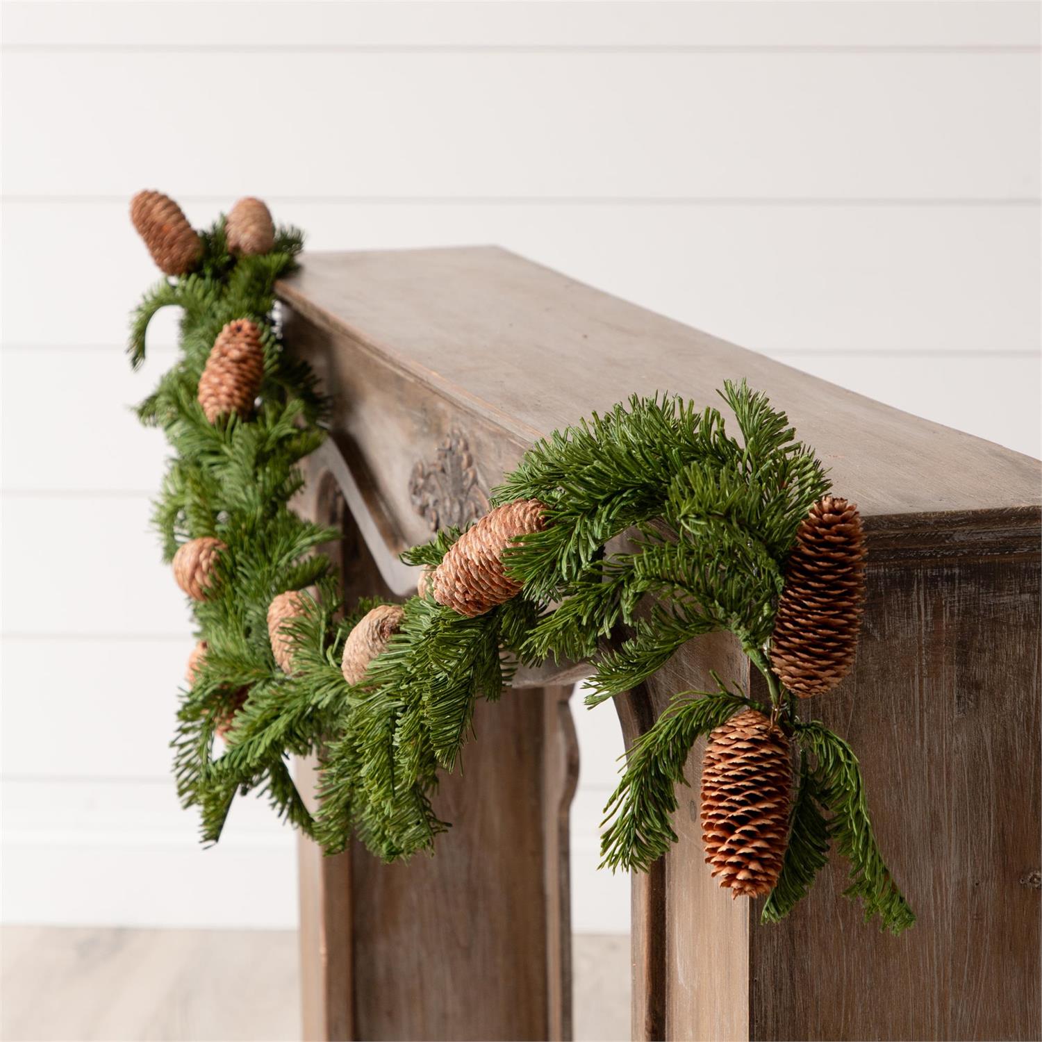 Garland - Real Feal With Pinecones