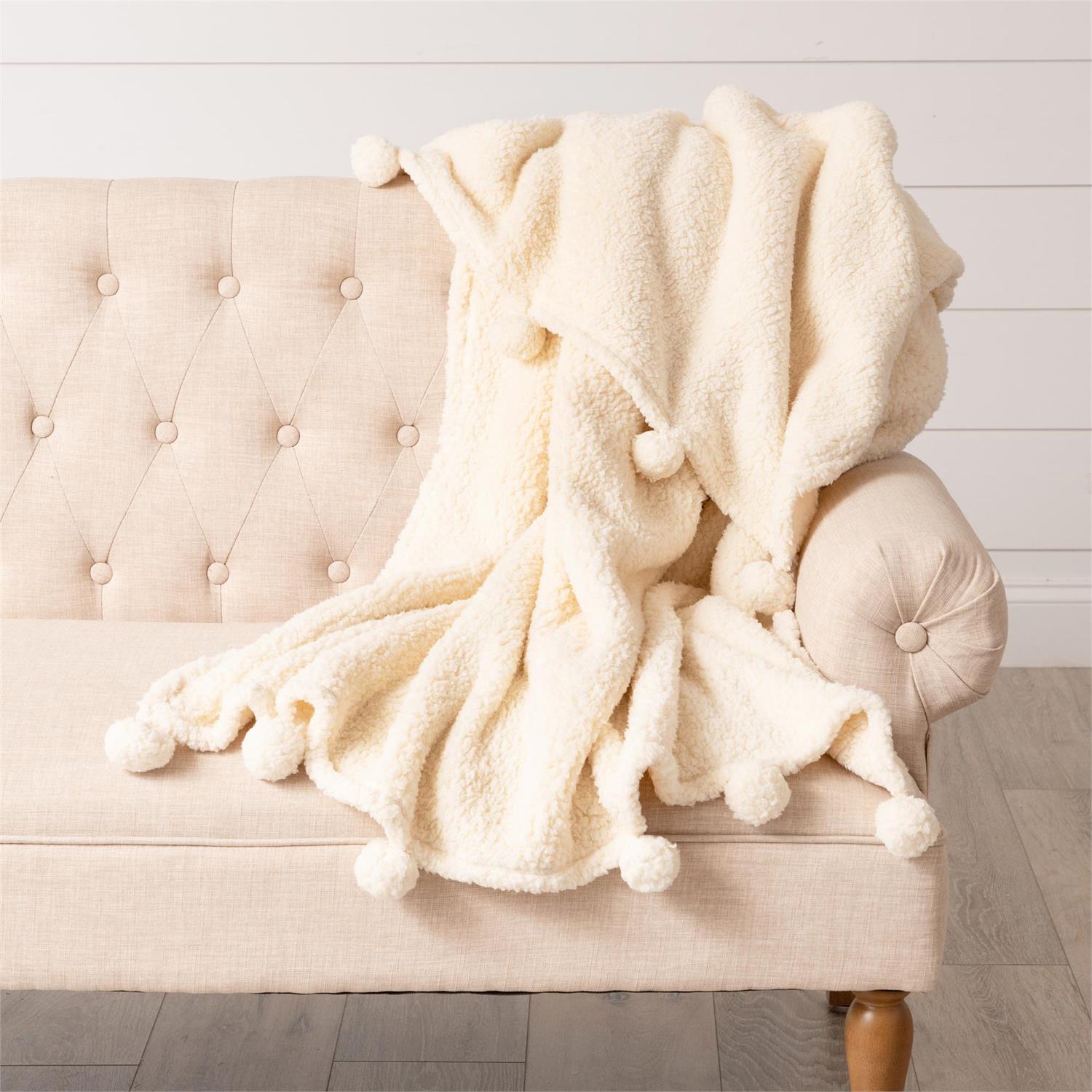 Dreamy Sherpa With Pompoms Throw