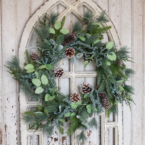24" Cedar w/ Blueberries Wreath