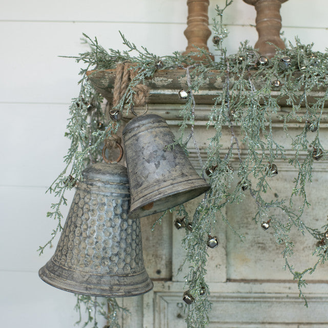 8" Holiday Thimble Bell