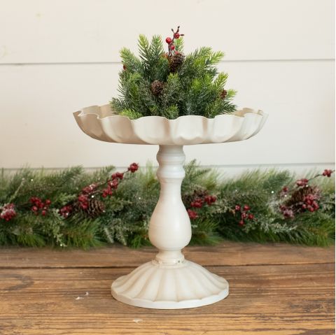 Shabby Fluted Stand