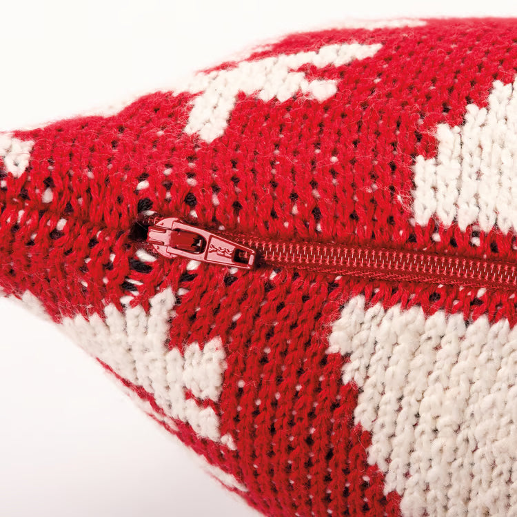 Frosty The Snowman Knit Pillow
