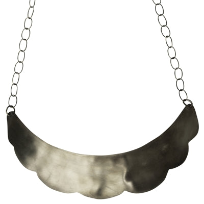 Dora Scalloped Necklace