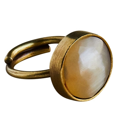 Penny Ring, Light Horn