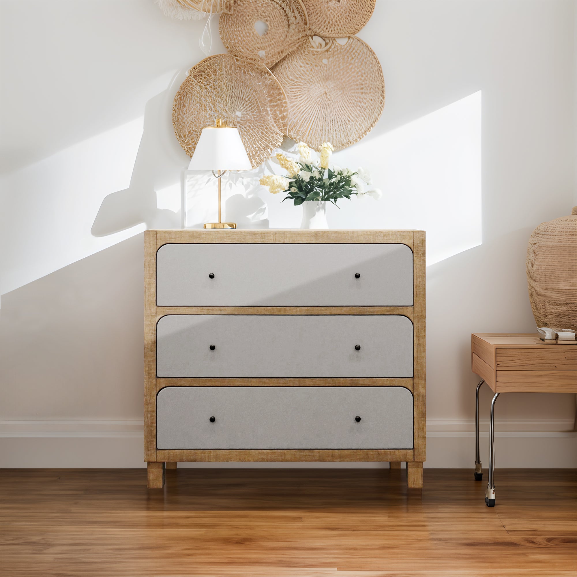 Wyatt Accent Console