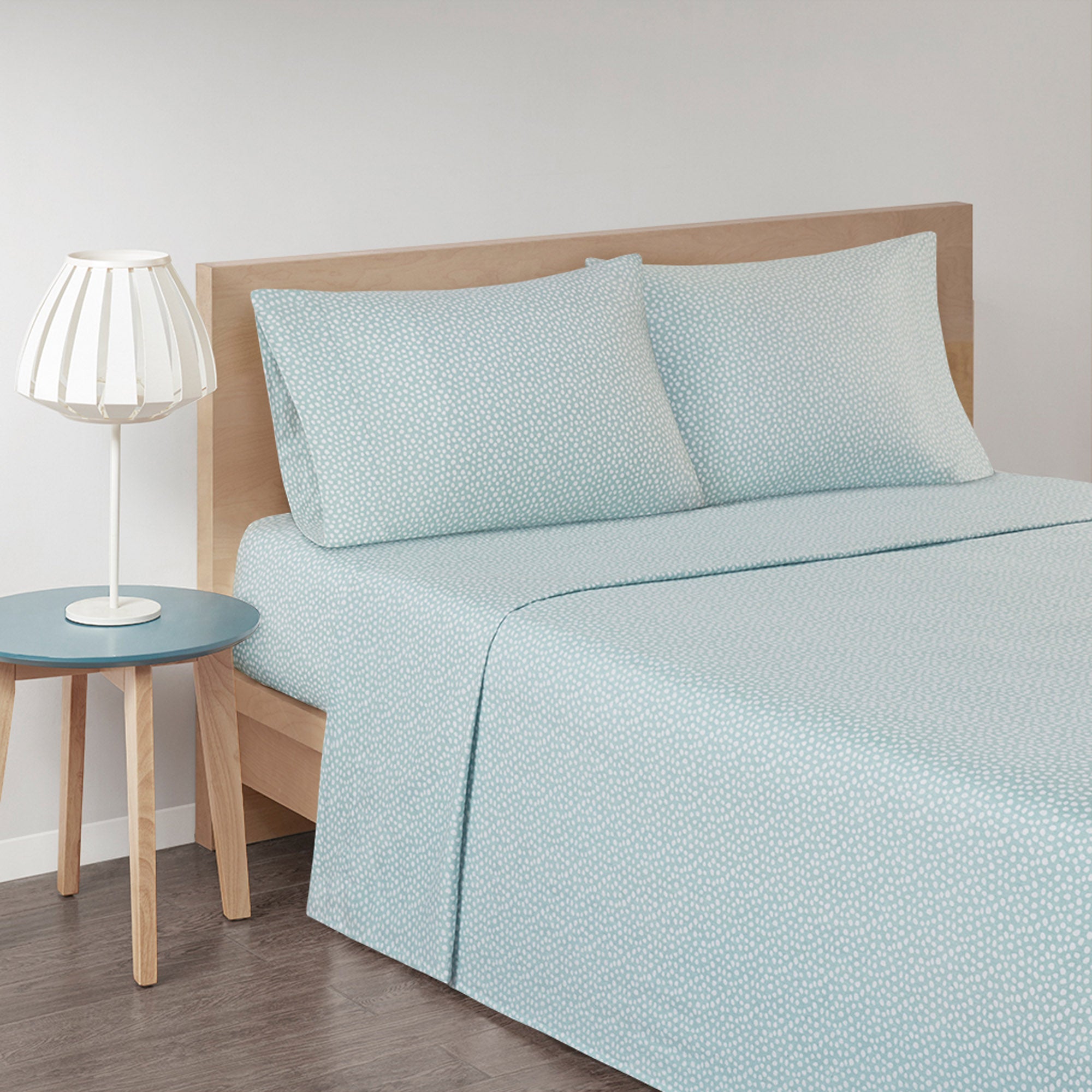 Cozy Flannel Printed Sheet Set