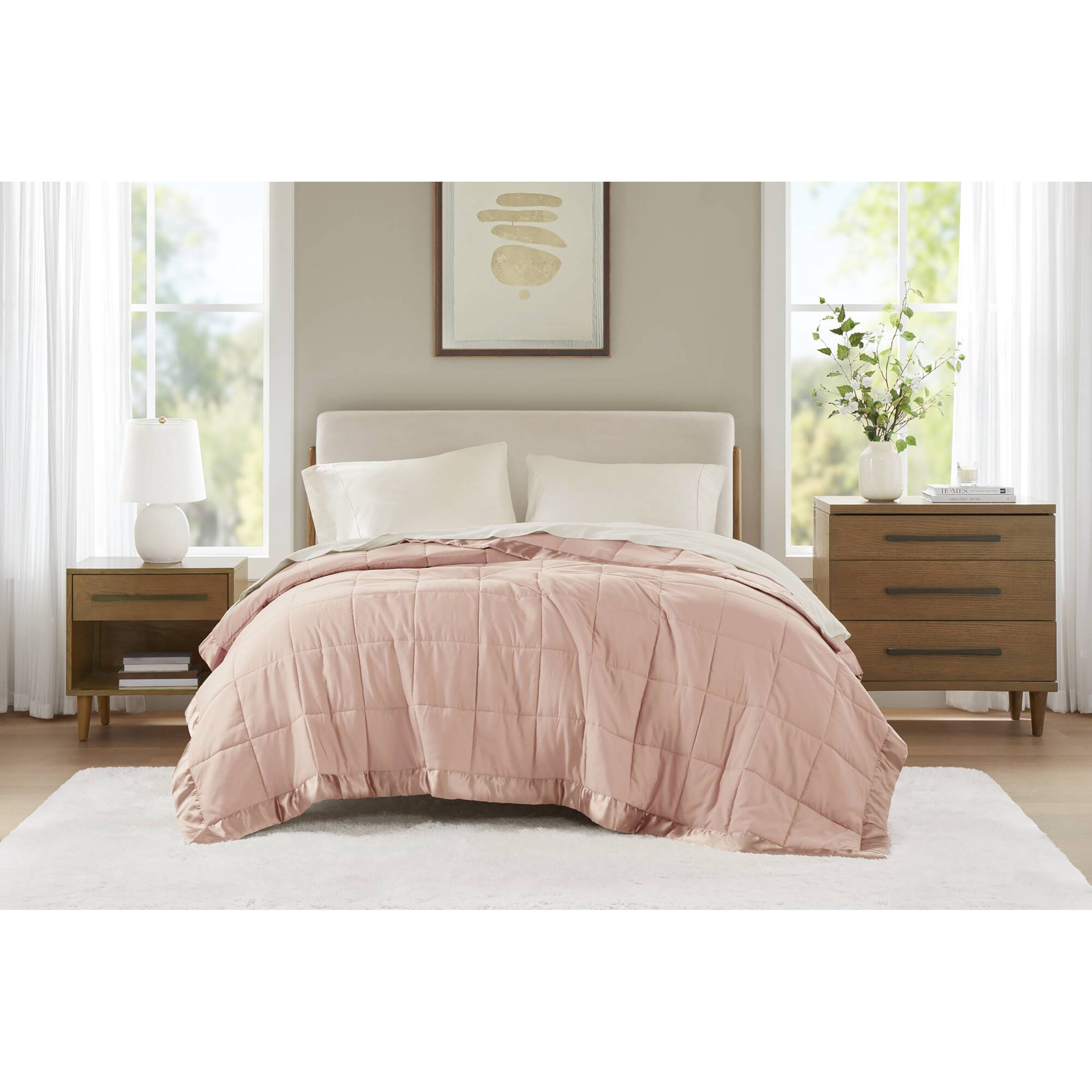 Windom Lightweight Down Alternative Blanket with Satin Trim