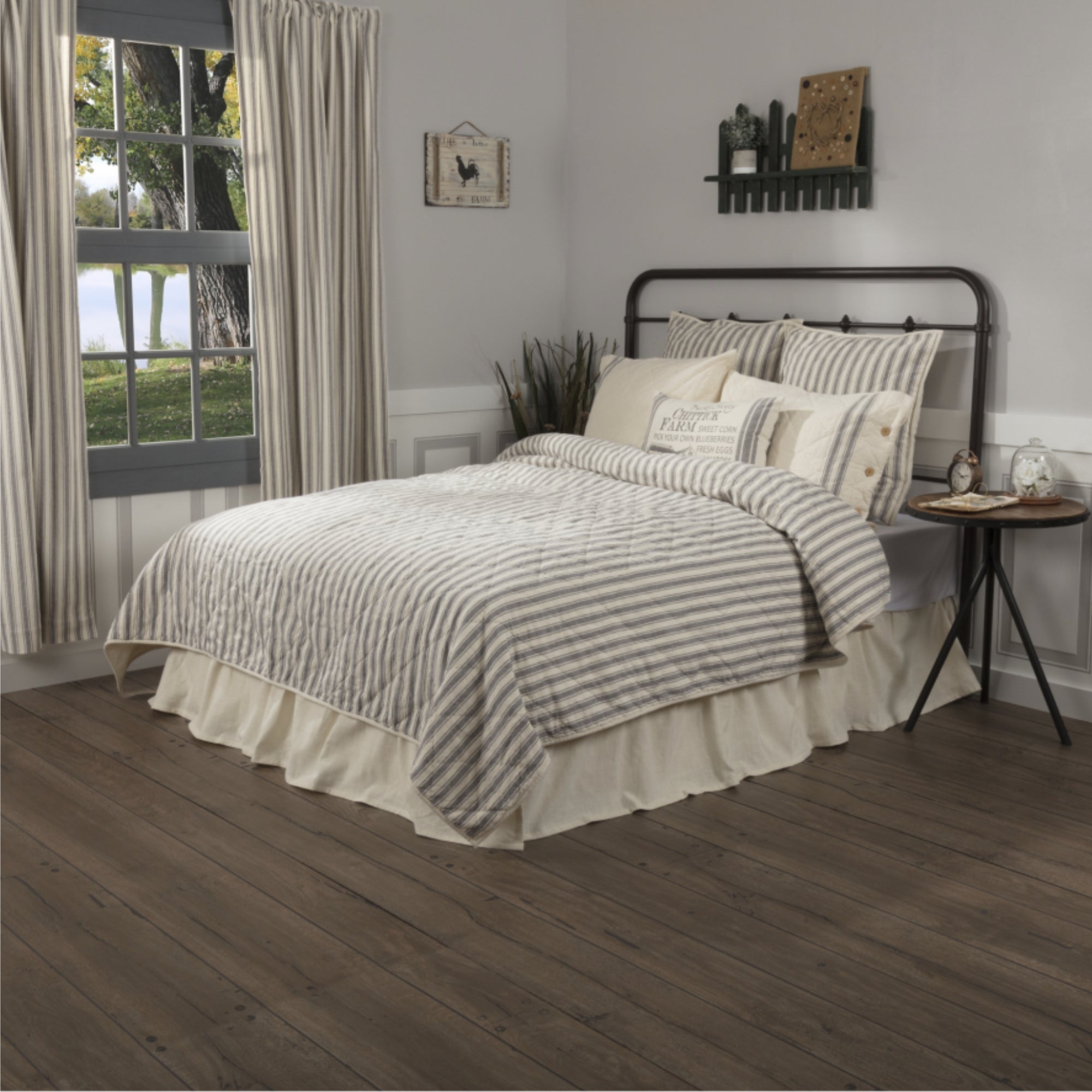 Market Place Gray Luxury King Quilt 105Lx120W
