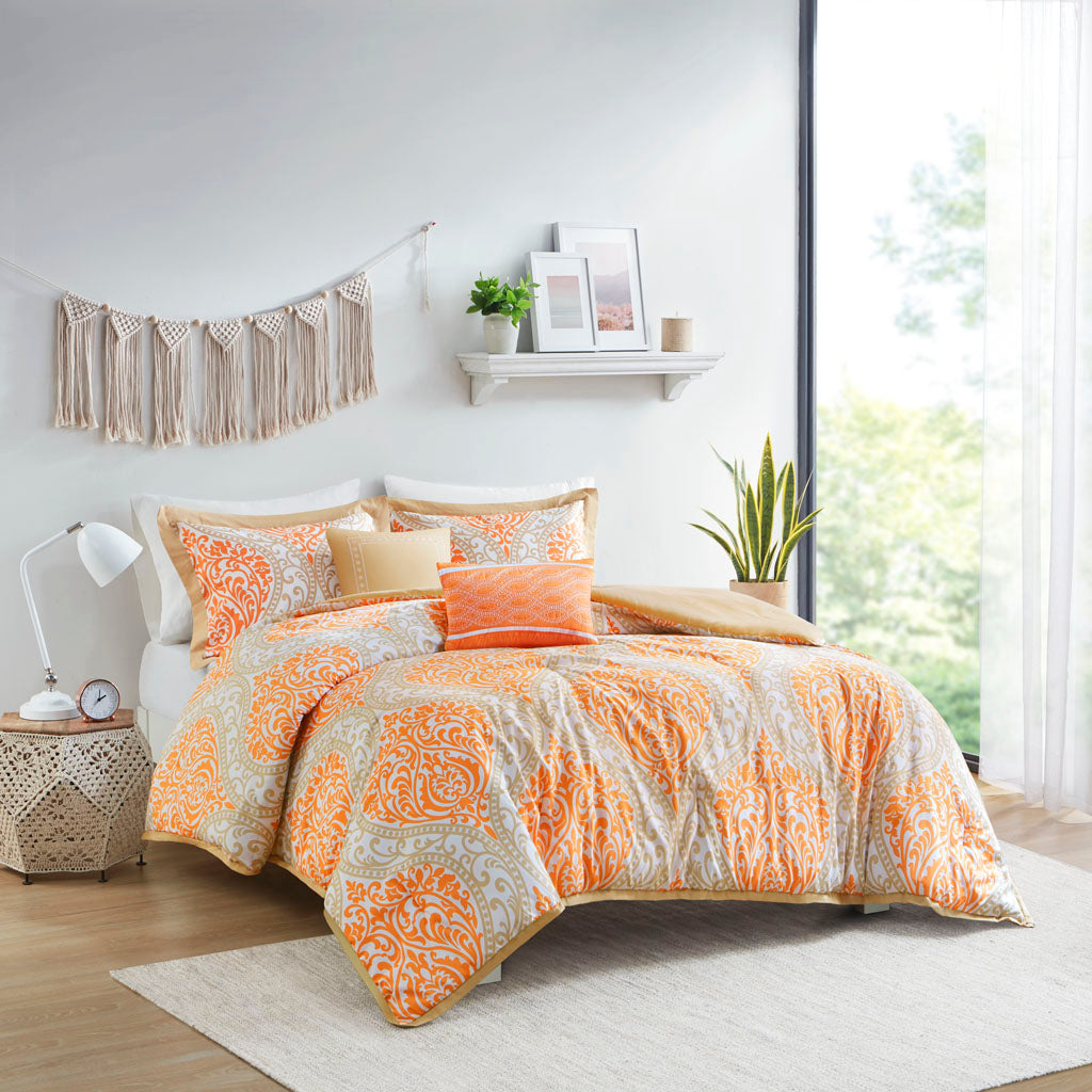 Senna Comforter Set