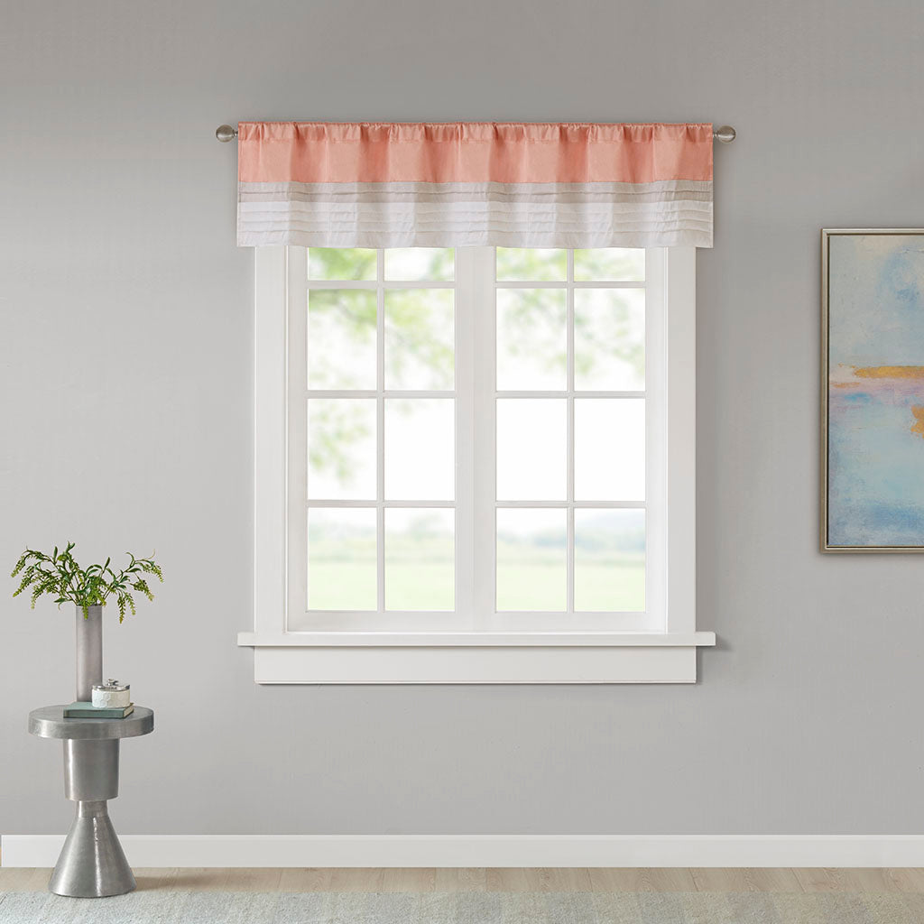 Amherst Polyoni Pintuck Valance