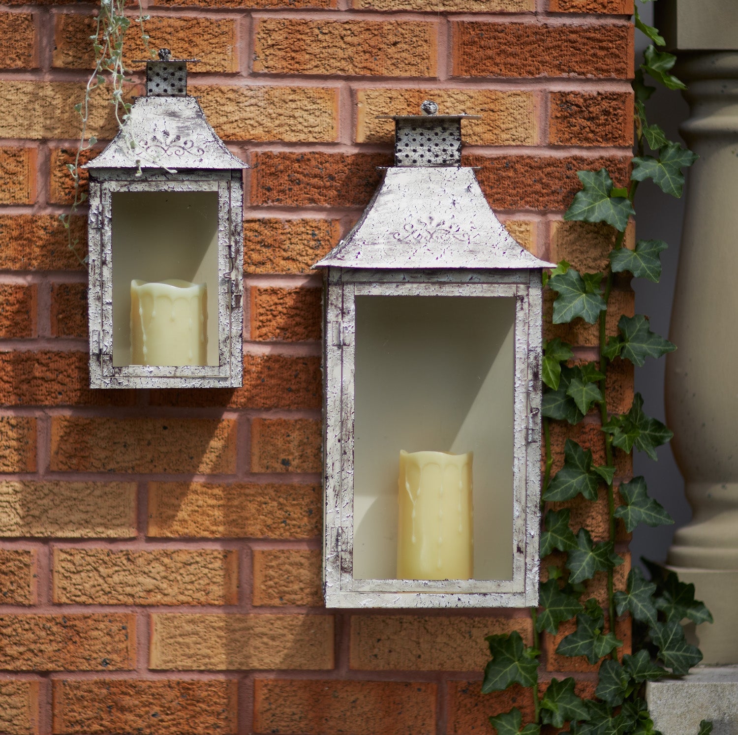 Lantern (Set of 2) 16.5"H, 19.75"H Iron/Glass