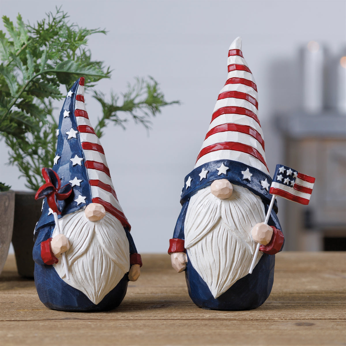Americana Gnome Figurine (S/2)
