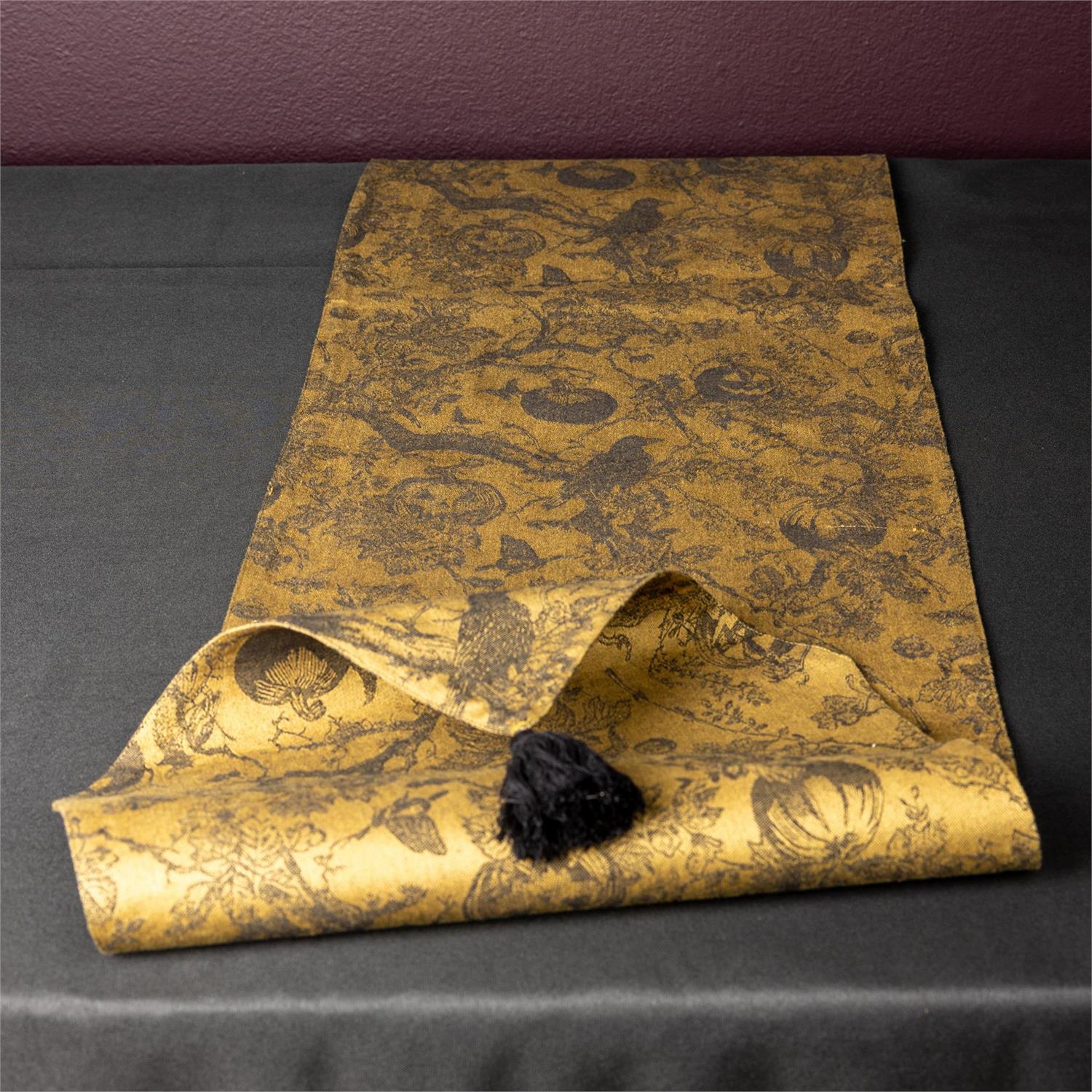 Table Runner - Haunted Threads