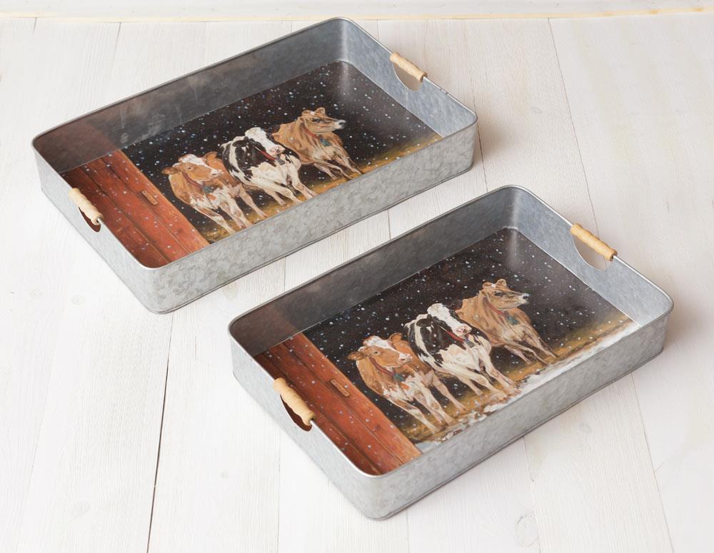 Trays - Cows in Snowy Barnyard