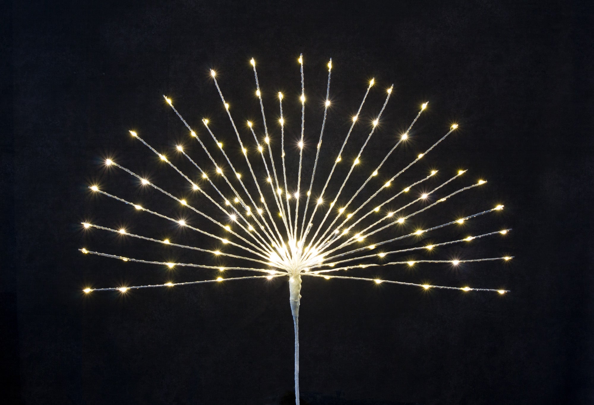 LED Starburst Tree Topper 23.5"W x 15.5"H 150 Lights UL Plug
