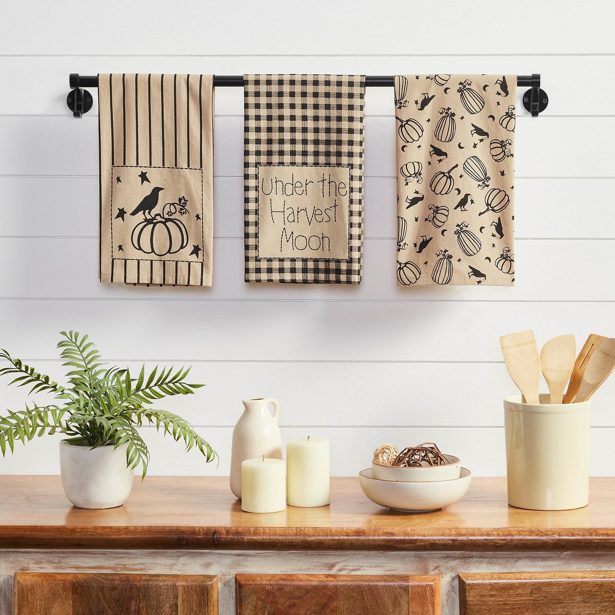 Raven Harvest Cotton Kitchen Dish Towel Set of 3 Absorbent Fall Decor Hand Towels 19x28