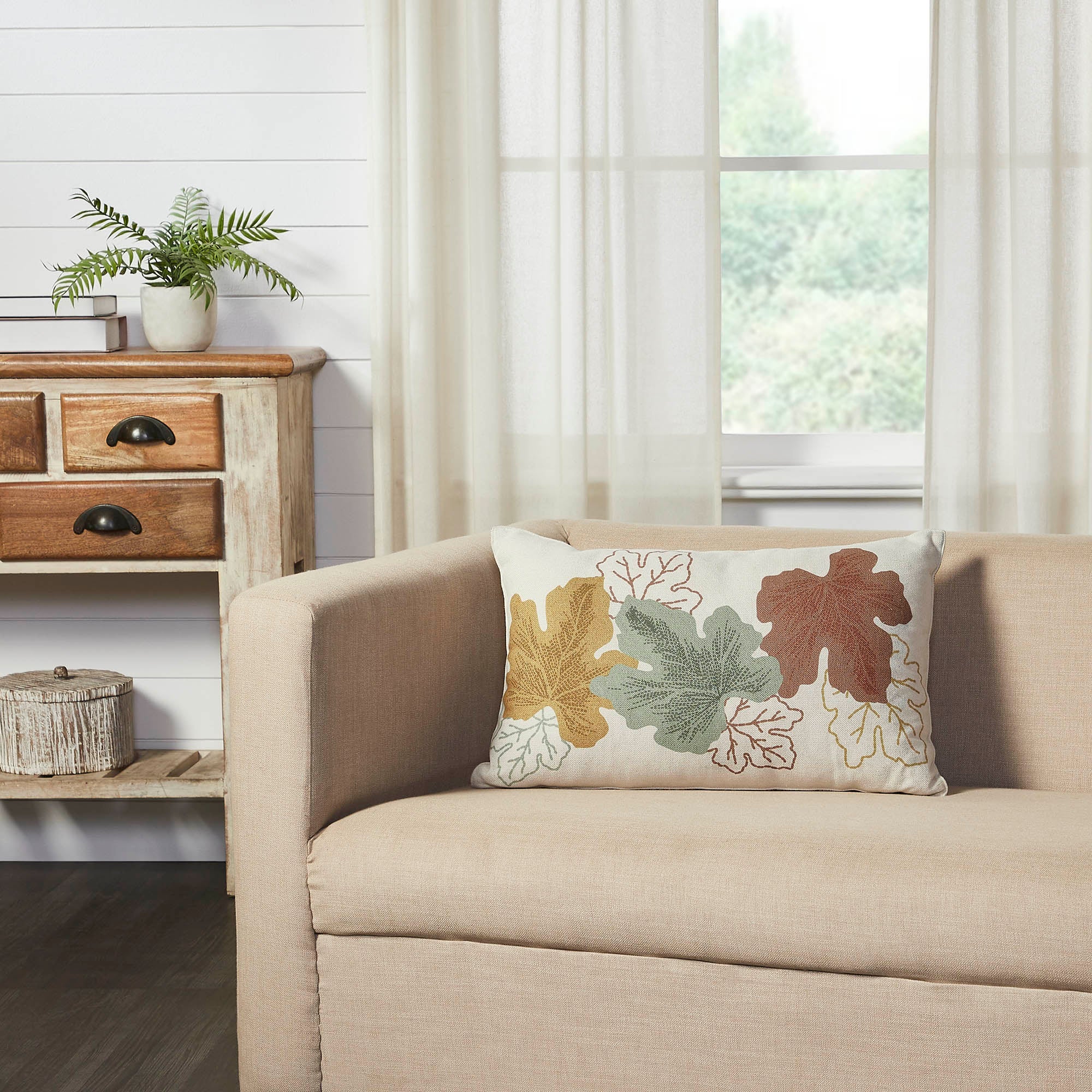Bountifall Leaves Autumn Botanical Decorative Accent Throw Pillow For Couch Sofa Bed
