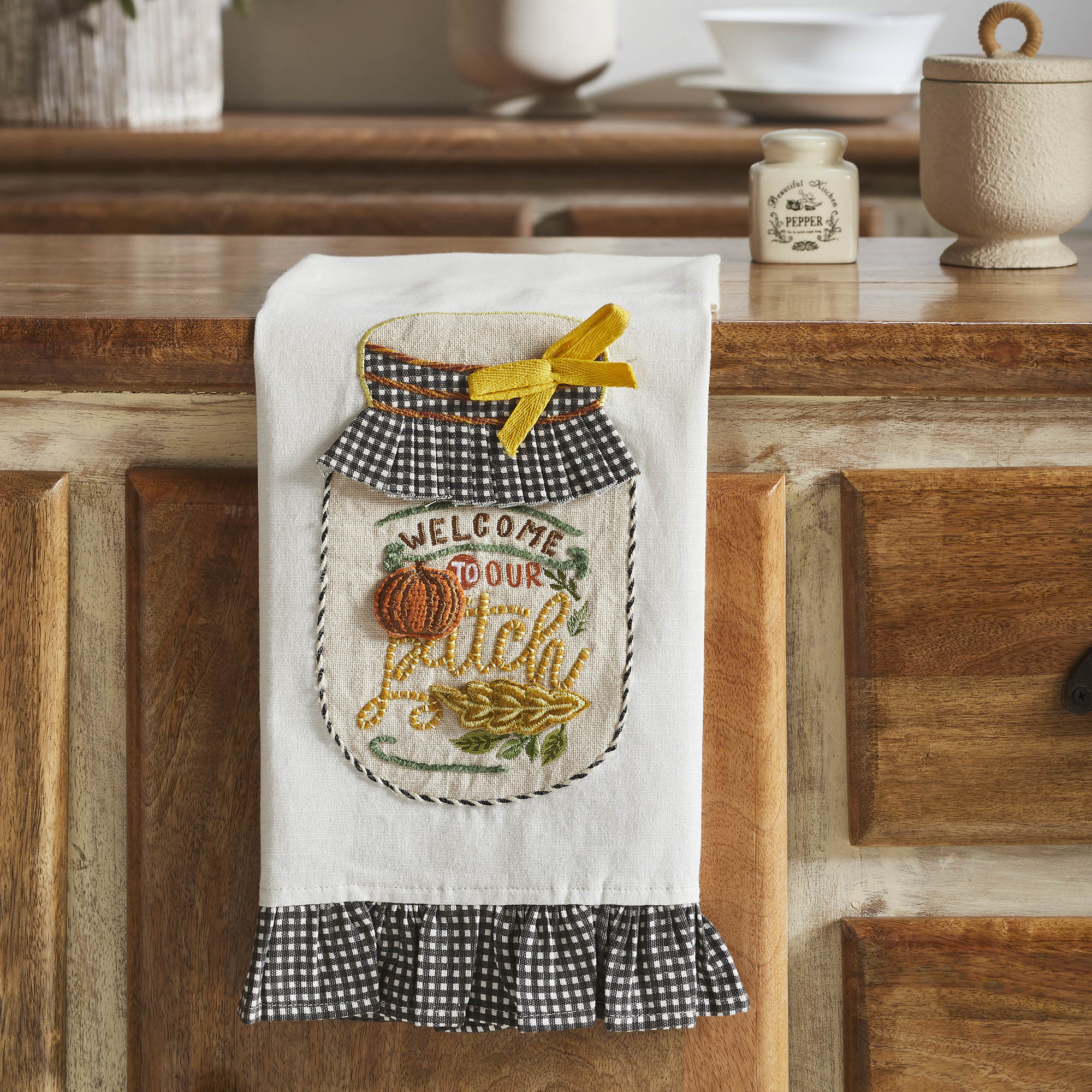 Welcome to Our Patch Farmhouse Cotton Kitchen Tea Towel, 19x28 Absorbent Fall Harvest Decorative Dish Towel