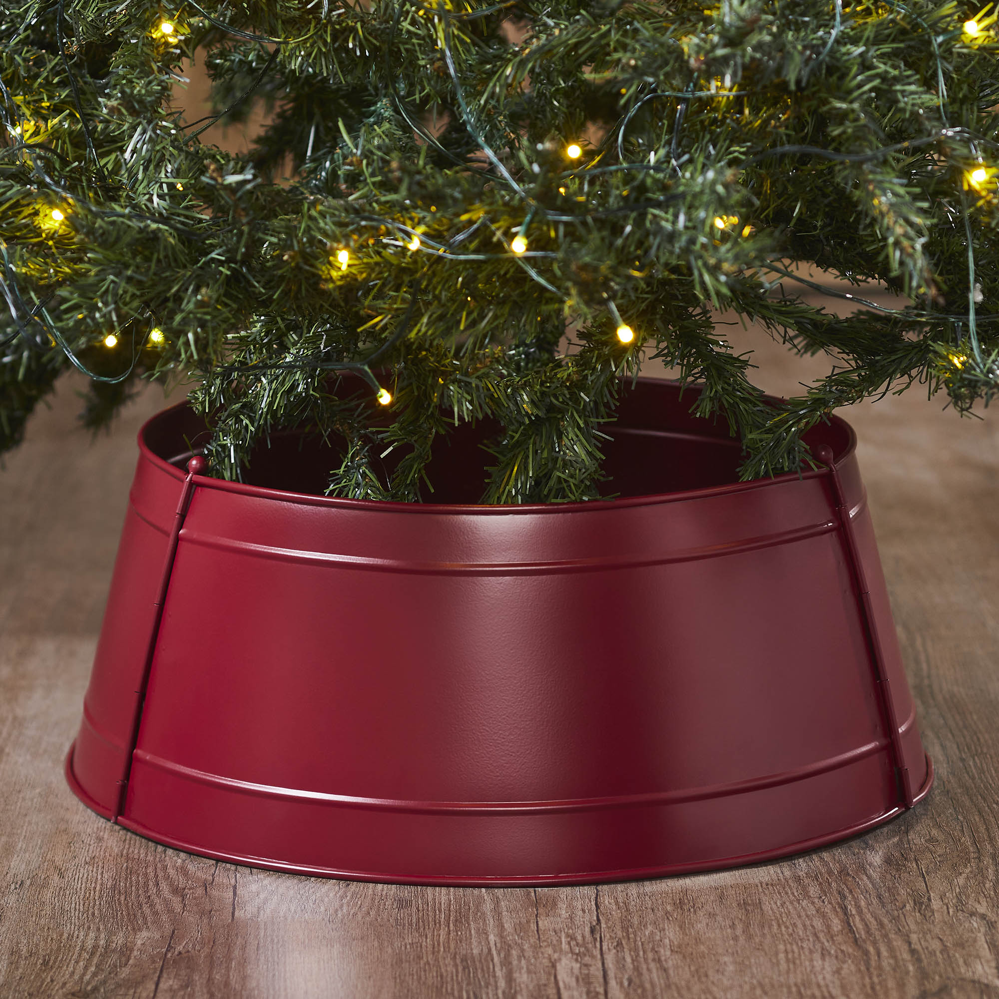 Christmas Tree Collar Metal Burgundy