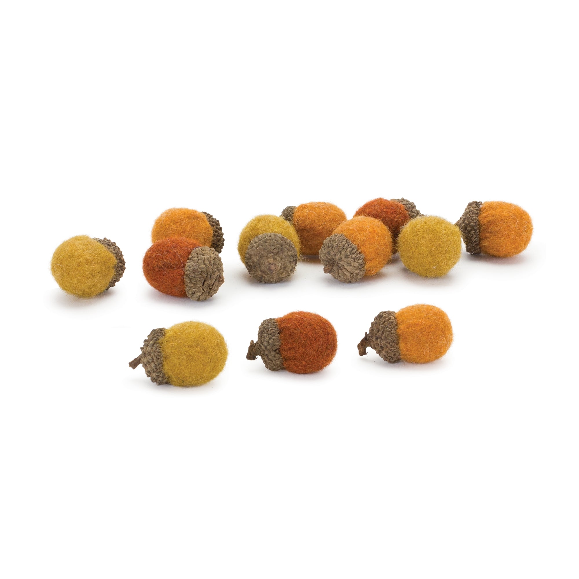 Bag of Acorns (12 Pcs/Bag) 1.5”H Wool