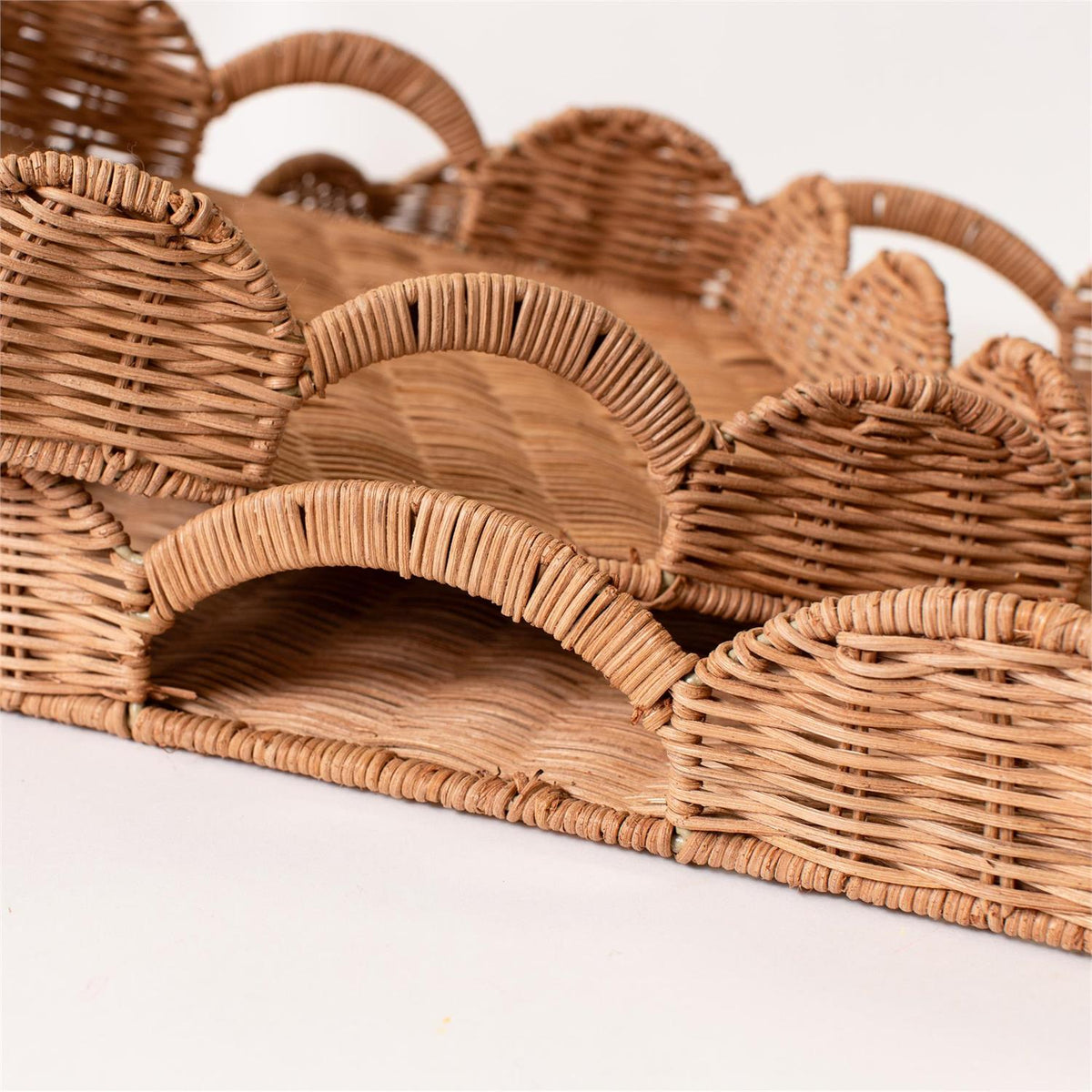 Rattan Scalloped Trays (S/2)