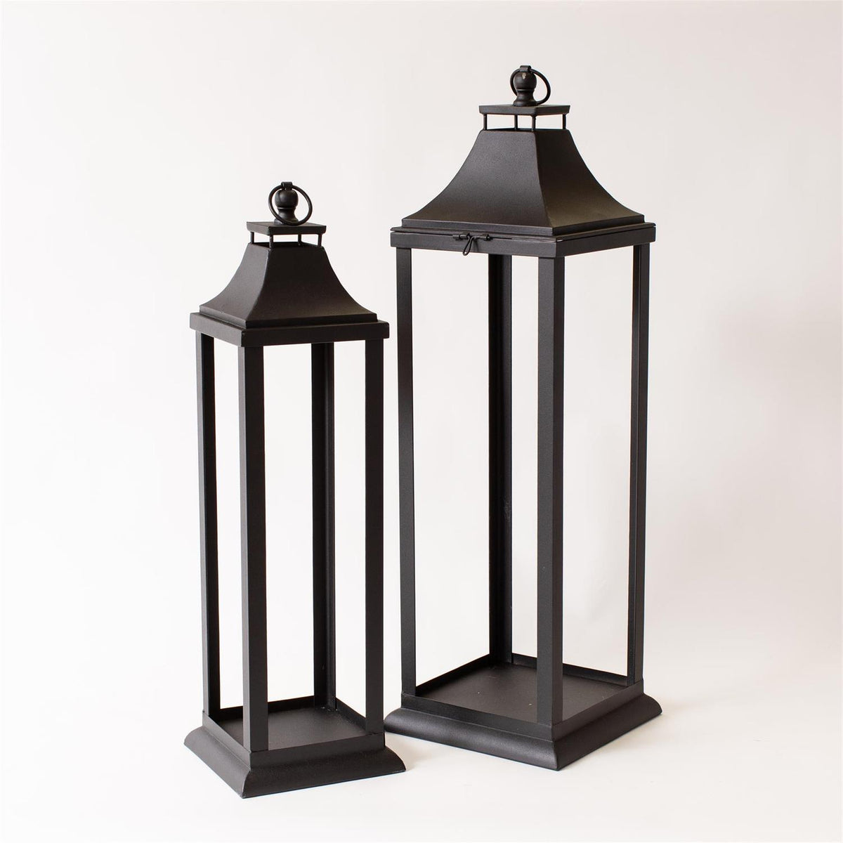 Classic Elegance Lanterns (S/2)