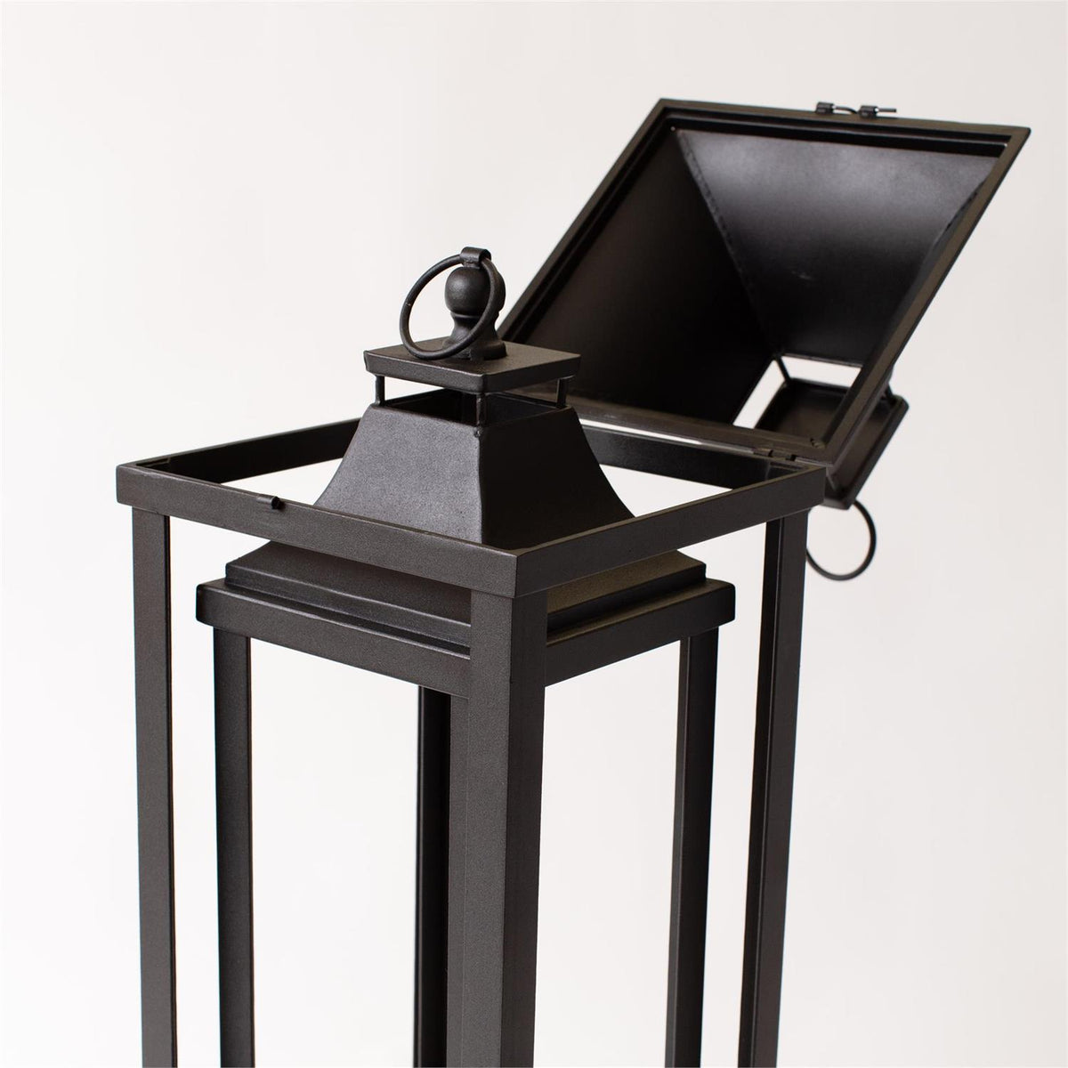 Classic Elegance Lanterns (S/2)