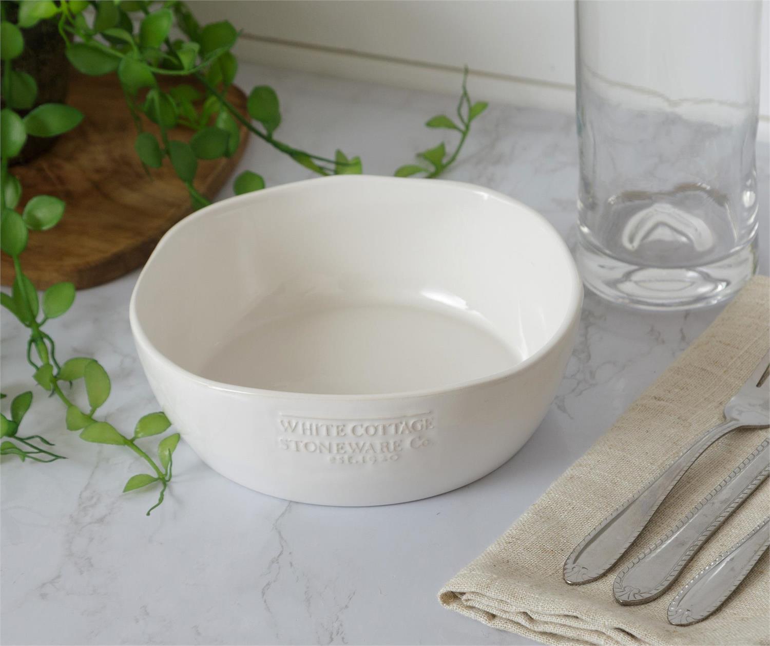 White Cottage Ceramic Single Serve Bowl
