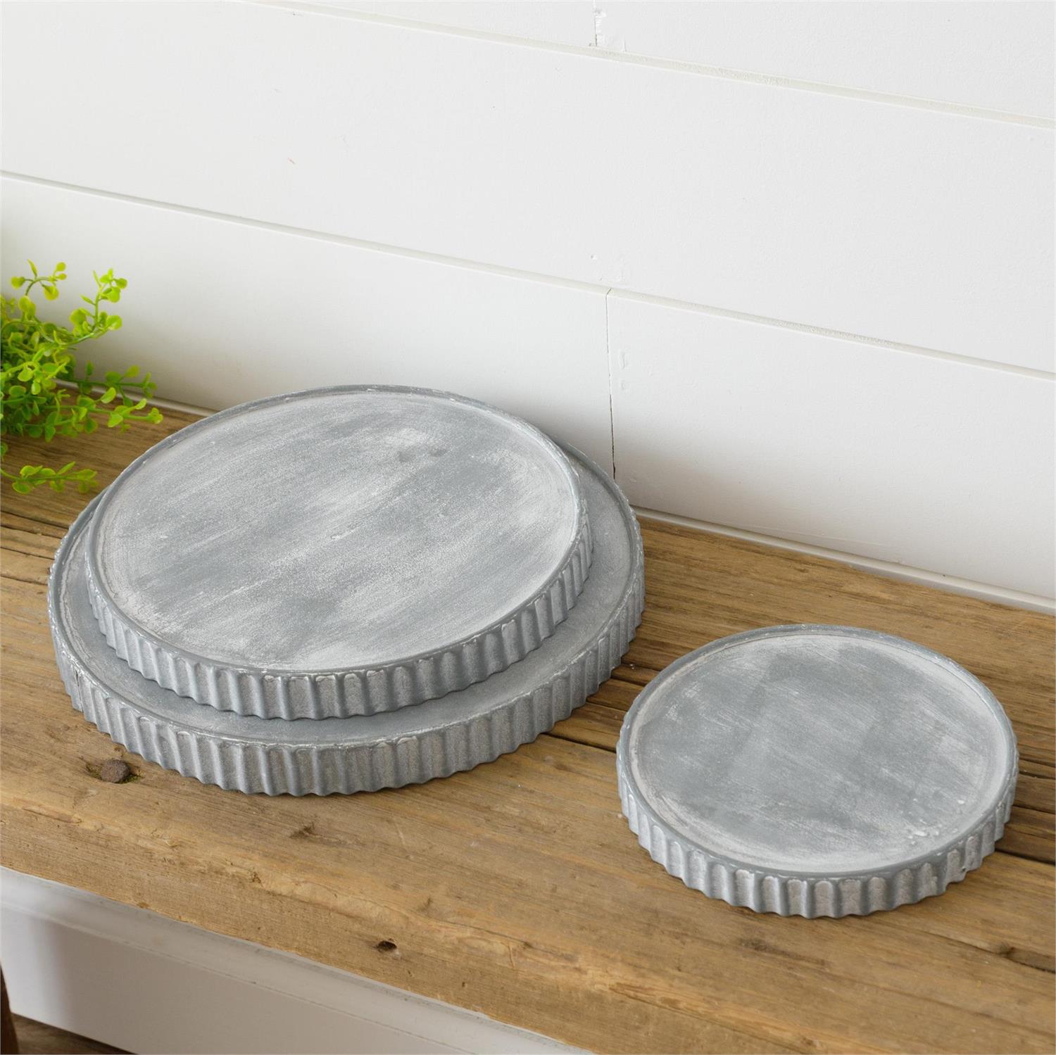 Risers - Metal with Crimp Edge