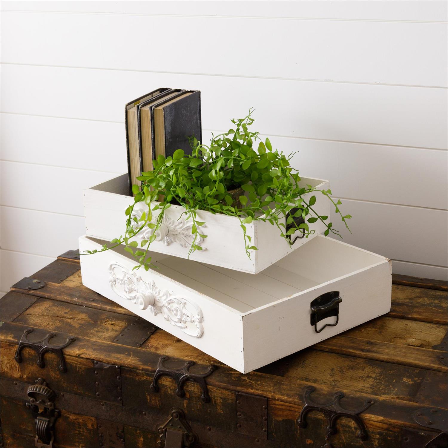 Drawer Trays With Metal Handles