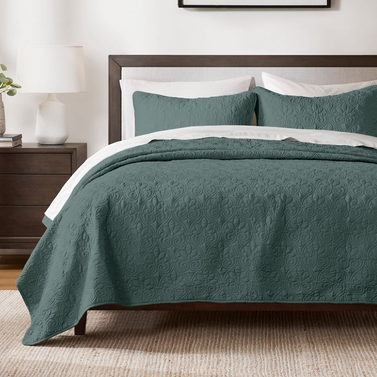 3 Piece Reversible Quilt Set