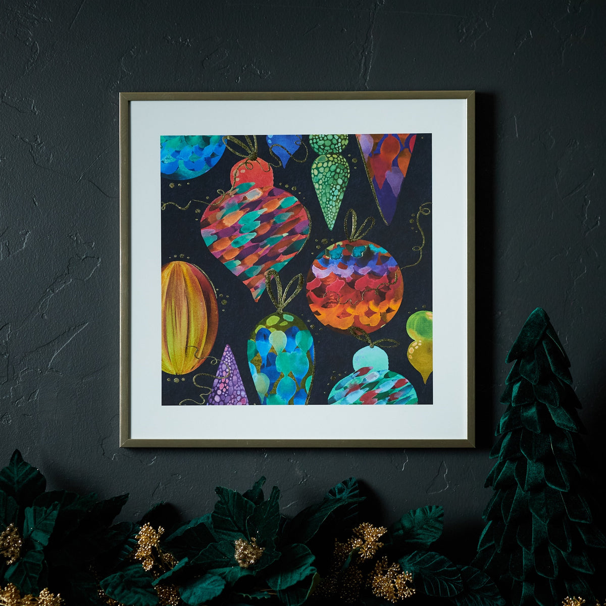 Festive Ornament Frame