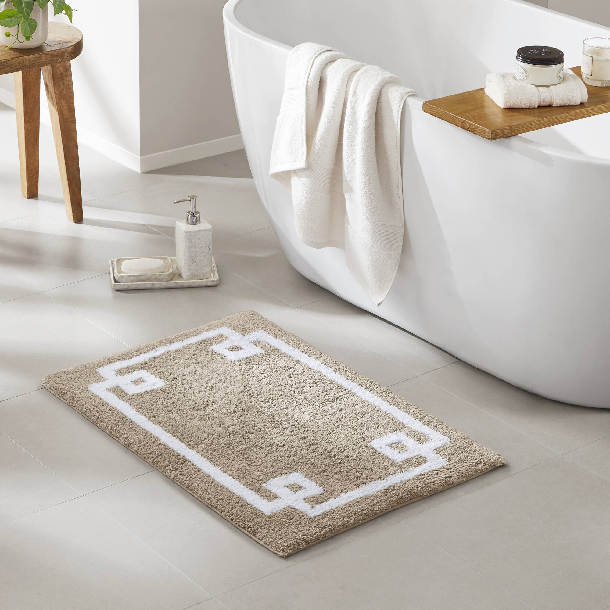 Evan Cotton Tufted Bath Rug 24x72