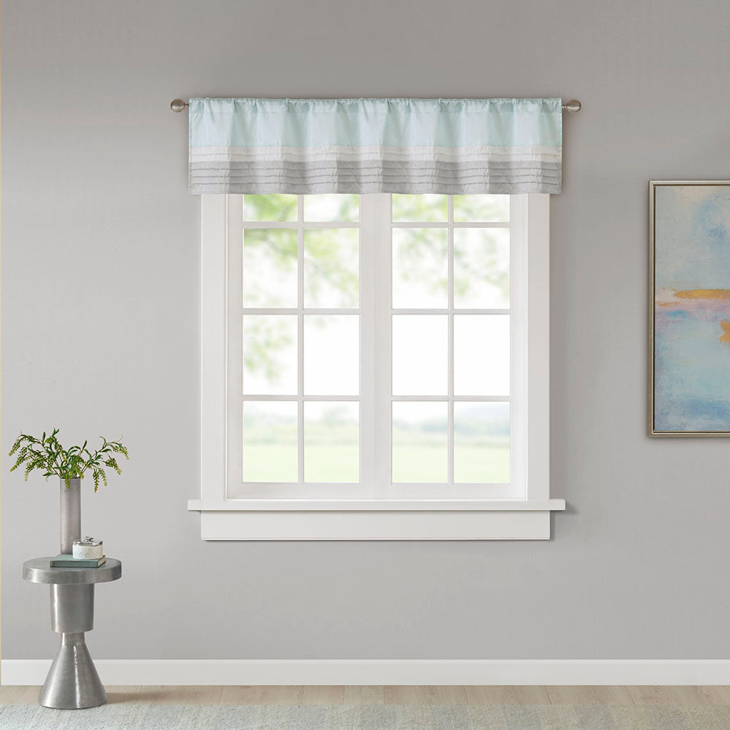 Amherst Polyoni Pintuck Valance