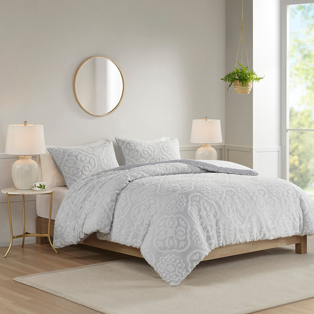 Everly 3 Piece Tufted Woven Medallion Duvet Cover Set