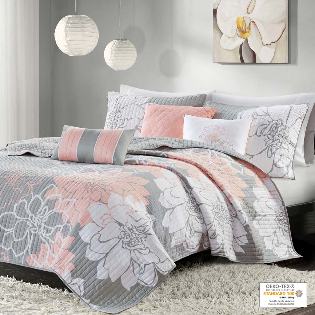 Lola 6 Piece Reversible Cotton Twill Quilt Set with Throw Pillows