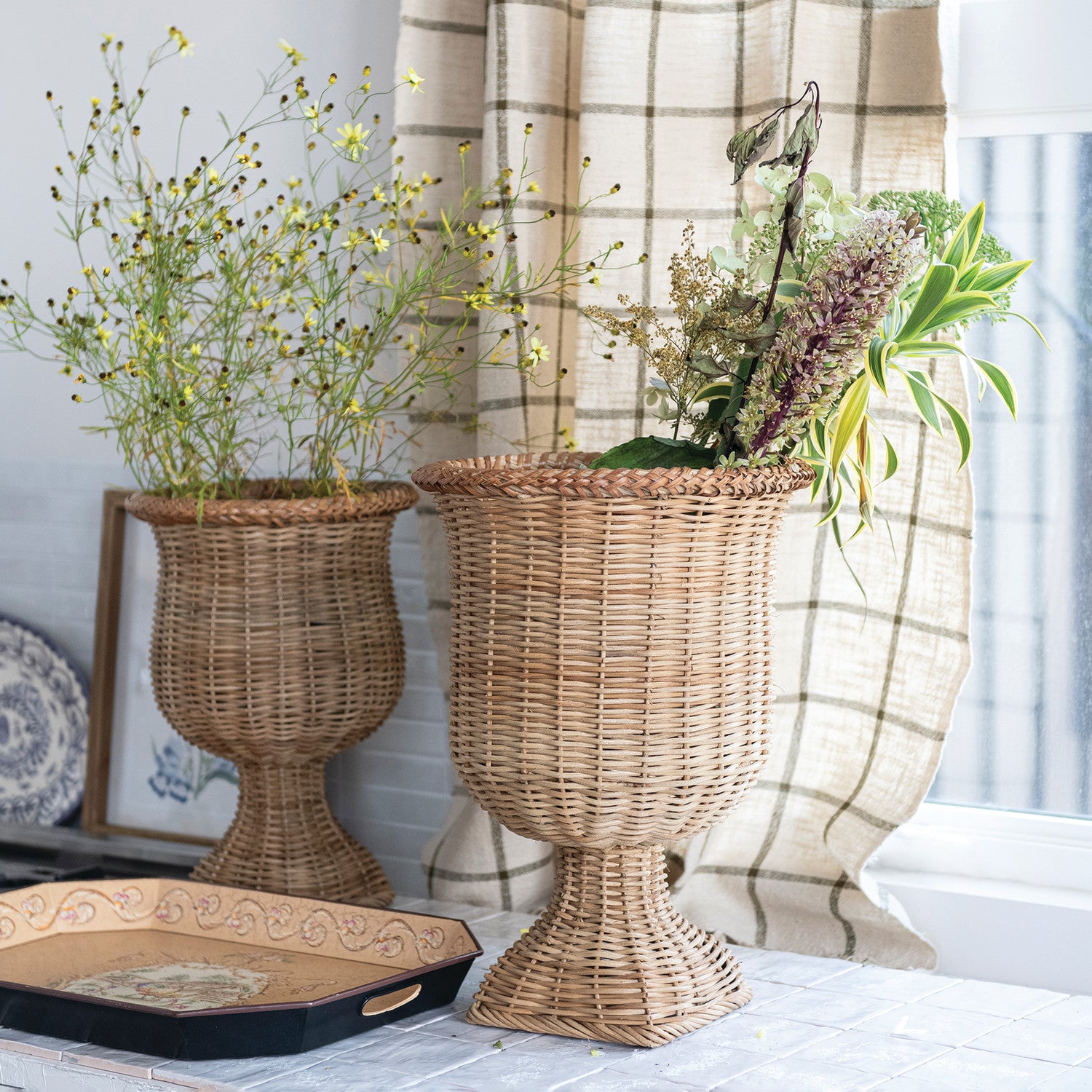 Rattan Urns (S/2)