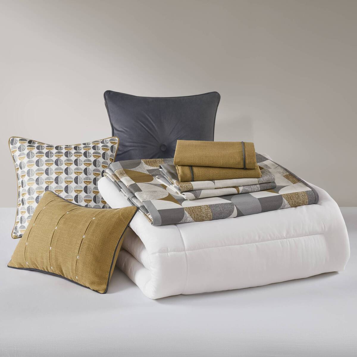 Jacquard Oversized Duvet Style Comforter Set