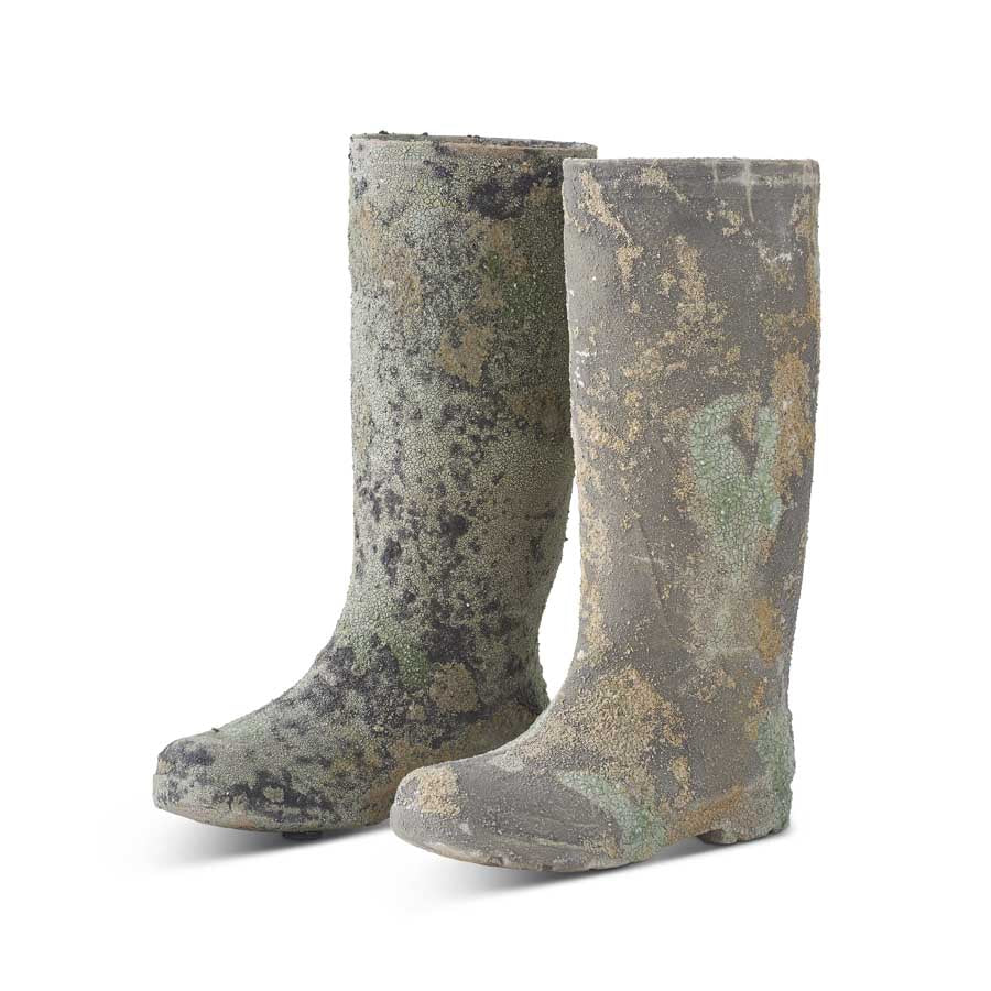 Distressed Clay Boots w/Patina (S/2)