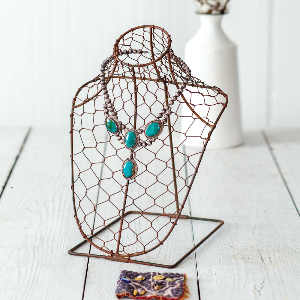 Chicken Wire Necklace Bust
