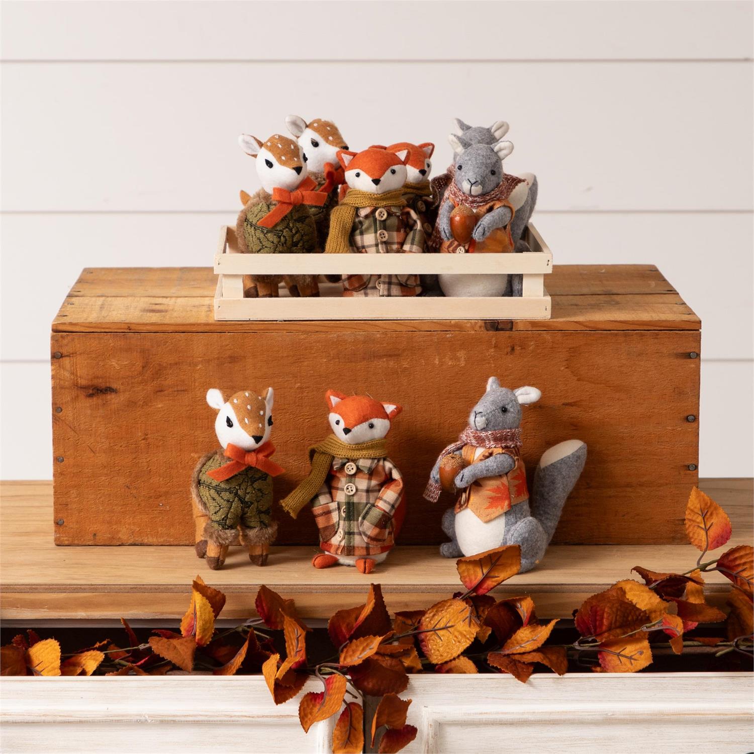 Crate Of 9 - Fall Deer, Squirrel, And Fox
