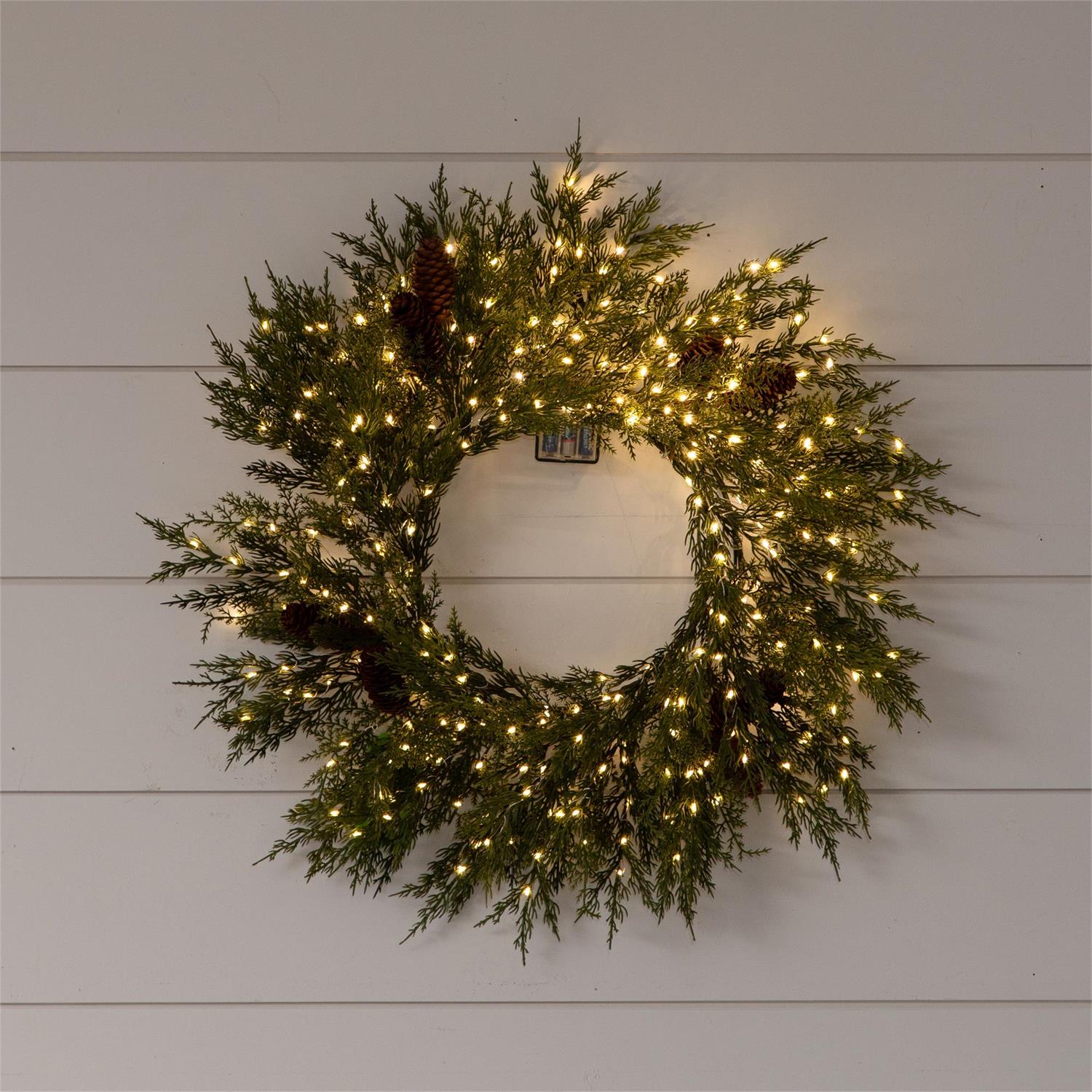 LED Wreath- Christmas Cedar