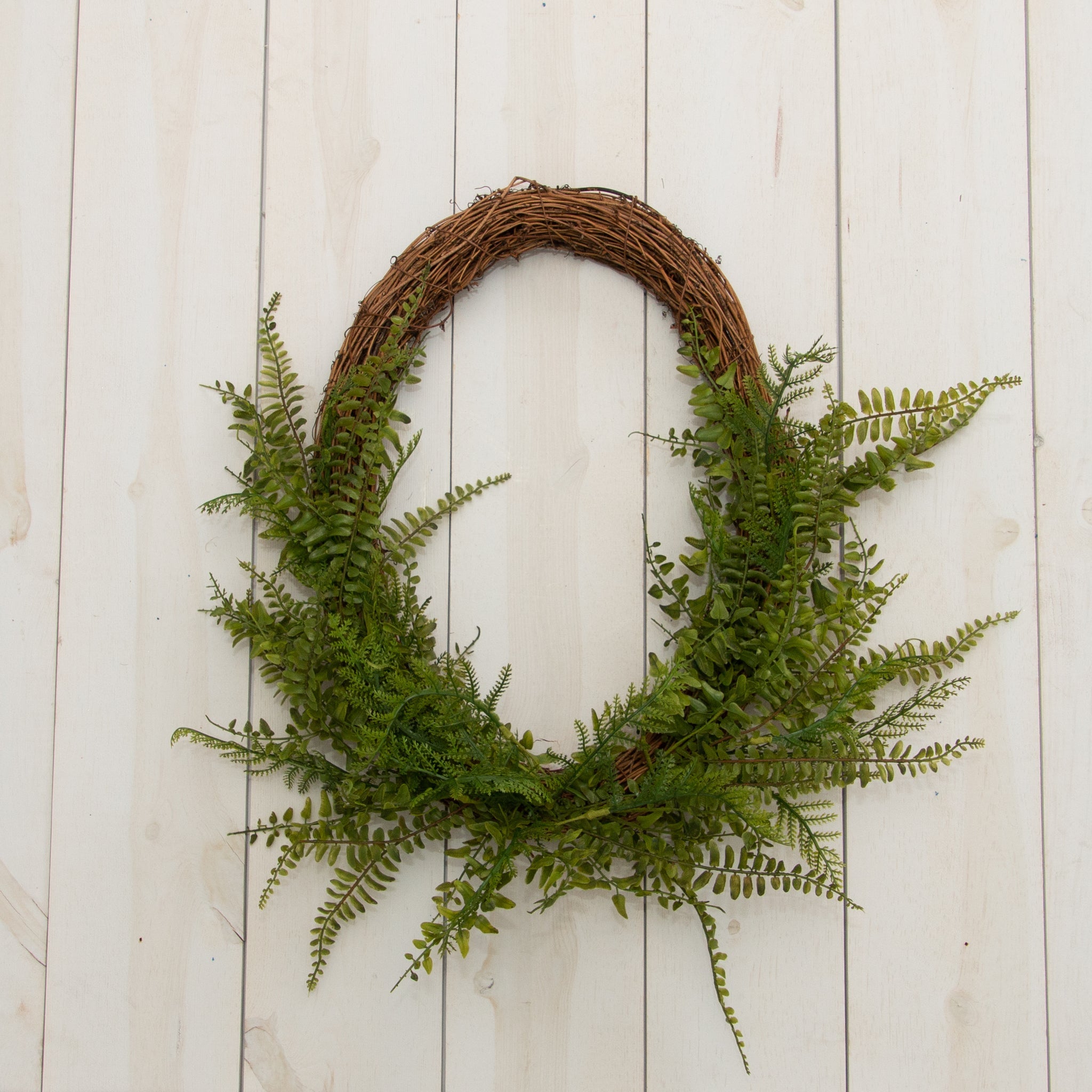 Wreath - Oval Twig Base, Mixed Ferns