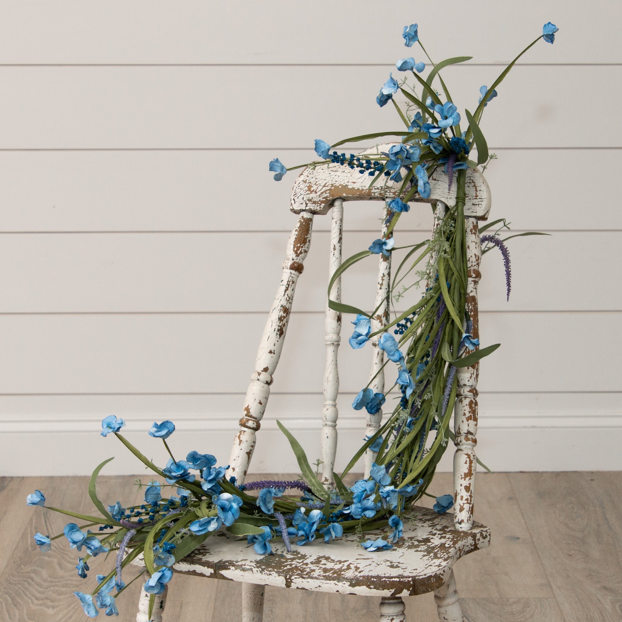 Garland - Bluet Flower