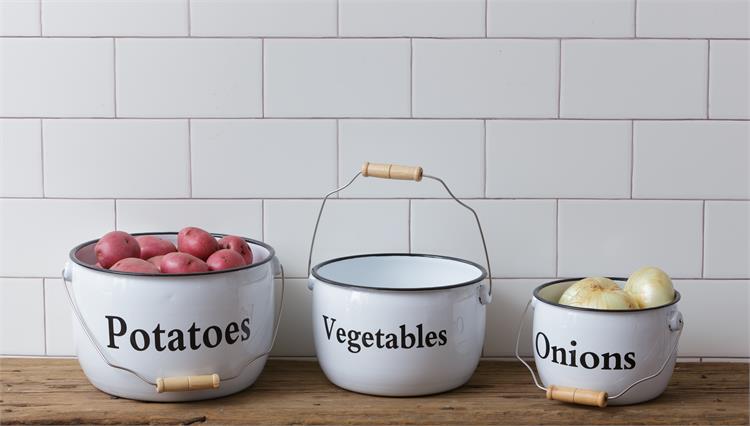 Enamel Pots