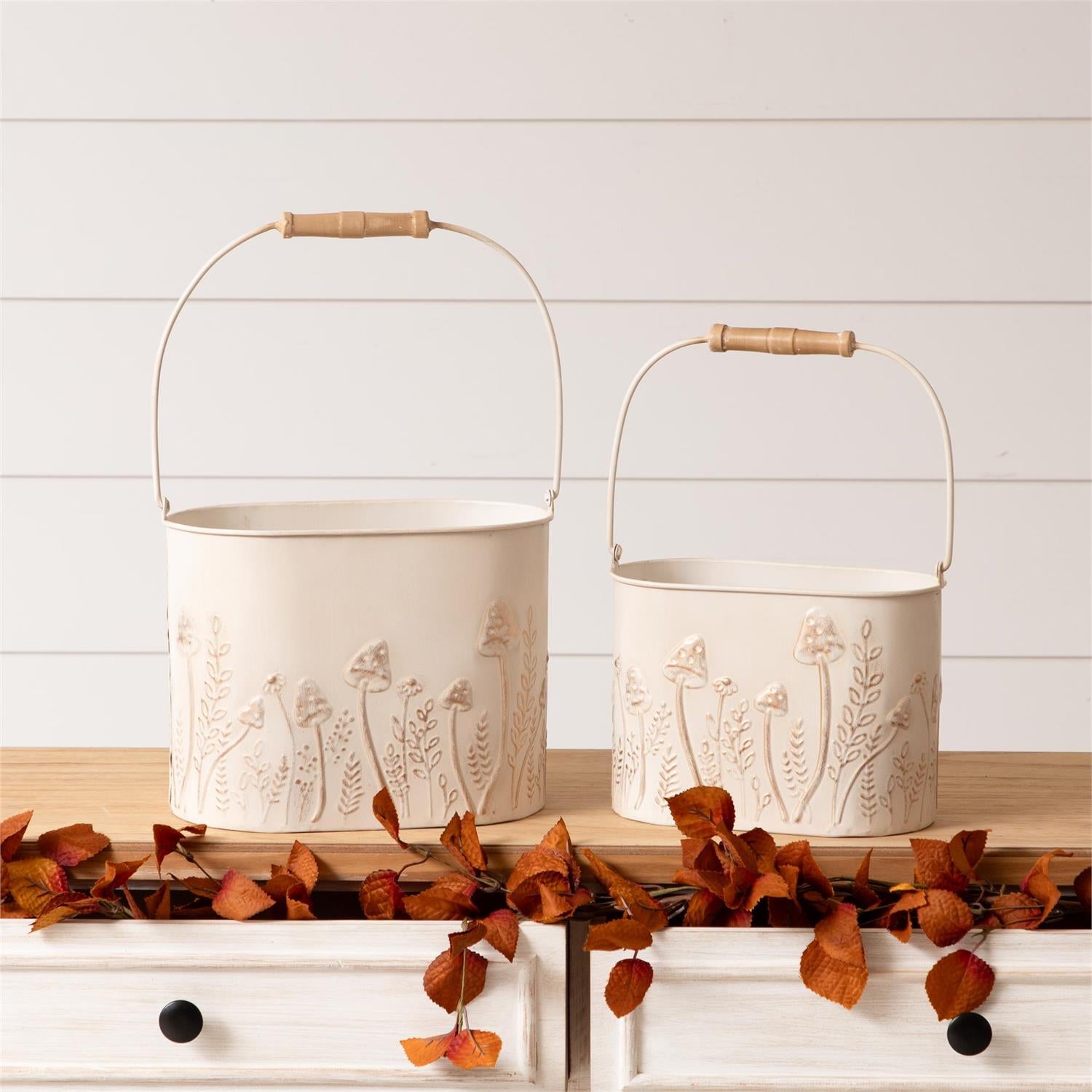 White Mushroom Tins (S/2)