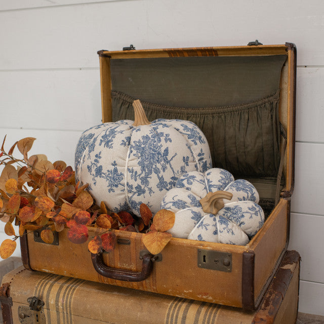 Blue Floral Pumpkin - French (L)