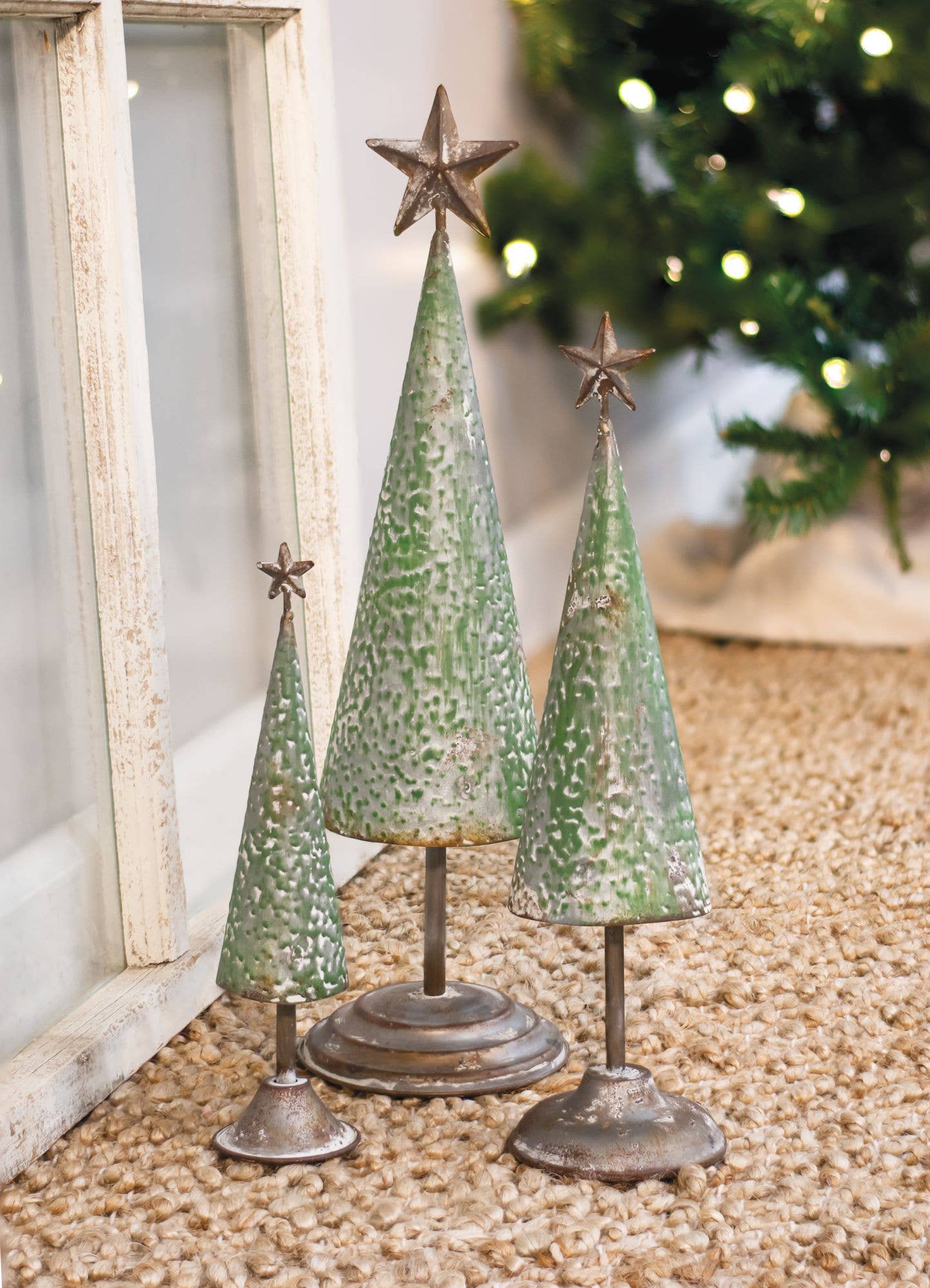 Rustic Metal Tree (M)